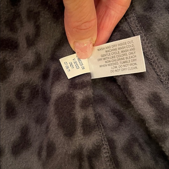 Old Navy Full Zip Fleece Jacket EUC - Picture 9 of 10